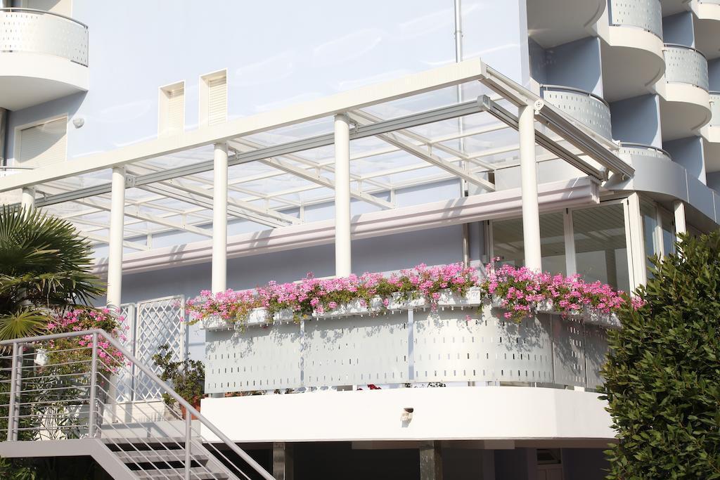 Hotel Helios Lido di Jesolo Exterior foto